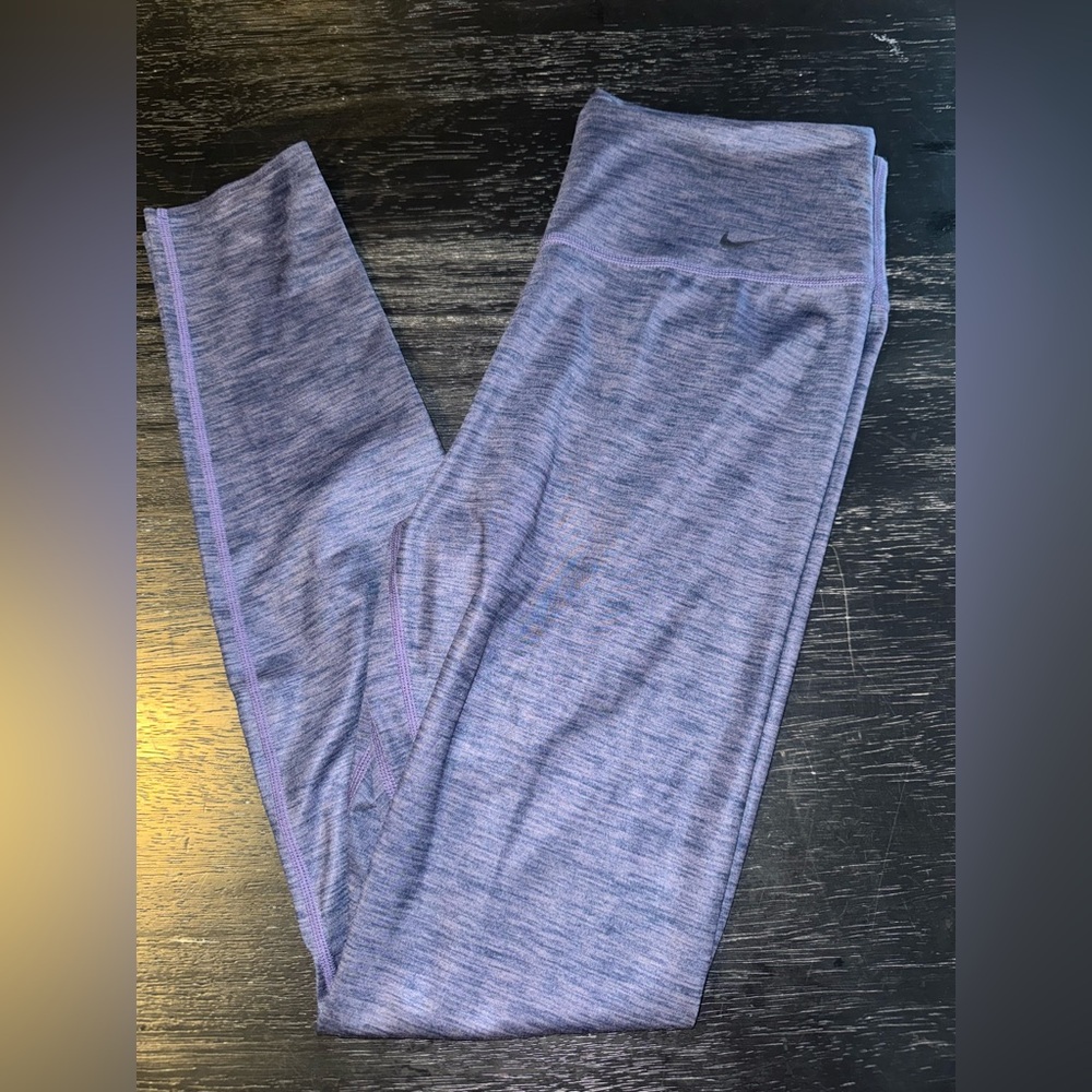 Nike Purple Leggings Soft Stretchy Athletic Wear